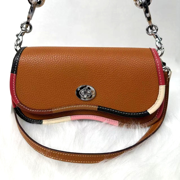 Coach Wavy Dinky Bag Coachtopia Brown Leather Rainbow Crossbody CK540 NMT - Picture 1 of 13